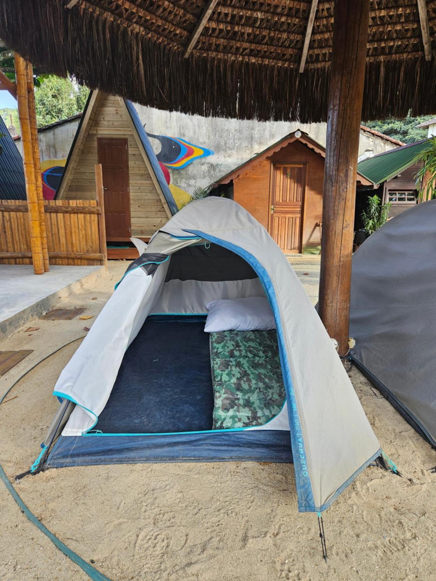 Raio De Sol Pousada & Camping Abraão Exterior foto