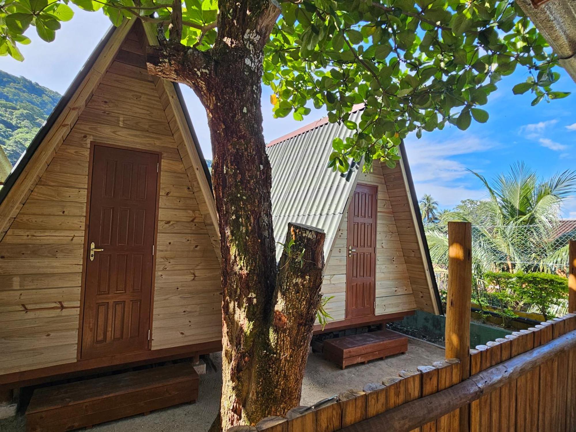 Raio De Sol Pousada & Camping Abraão Exterior foto